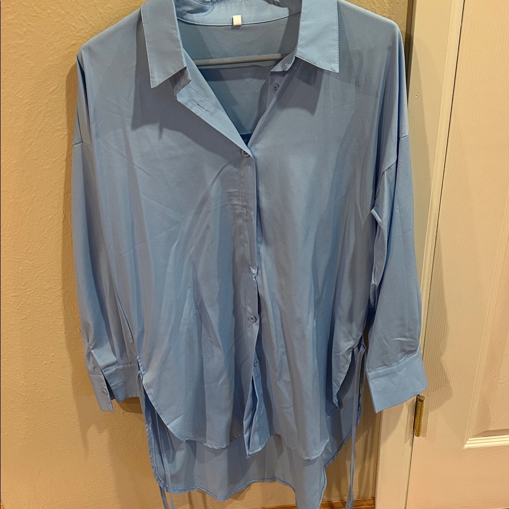 Light Blue Button-Up Shirt oversized shirt with cute side ties. Size medium. New